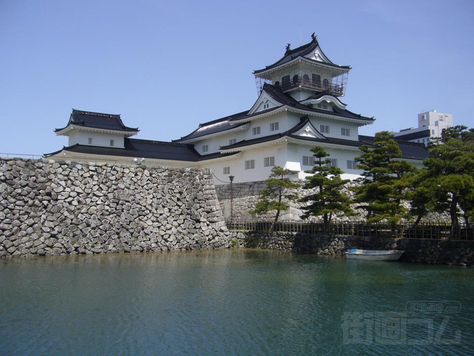 富山城址公園