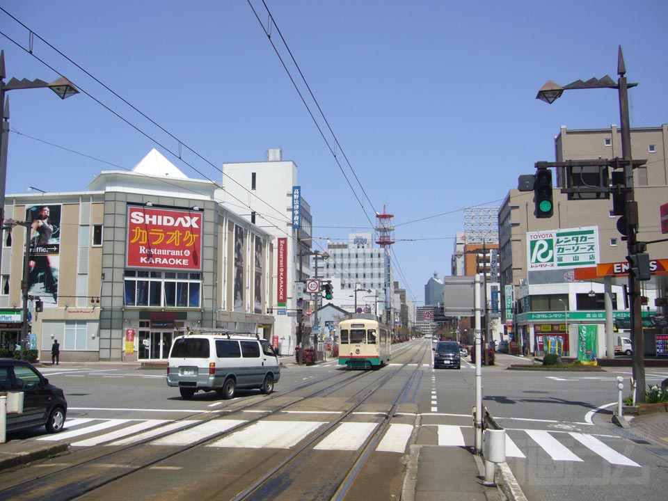 富山地鉄荒町電停