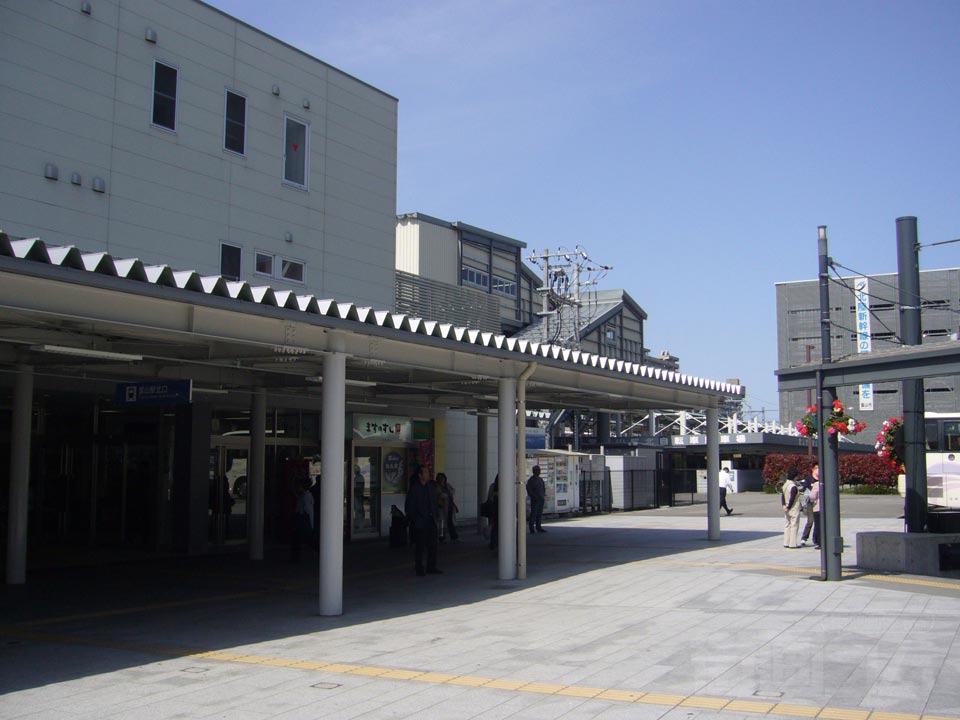 JR富山駅北口