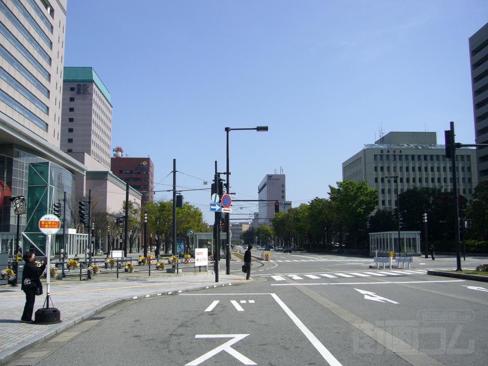 富山駅北口バス停