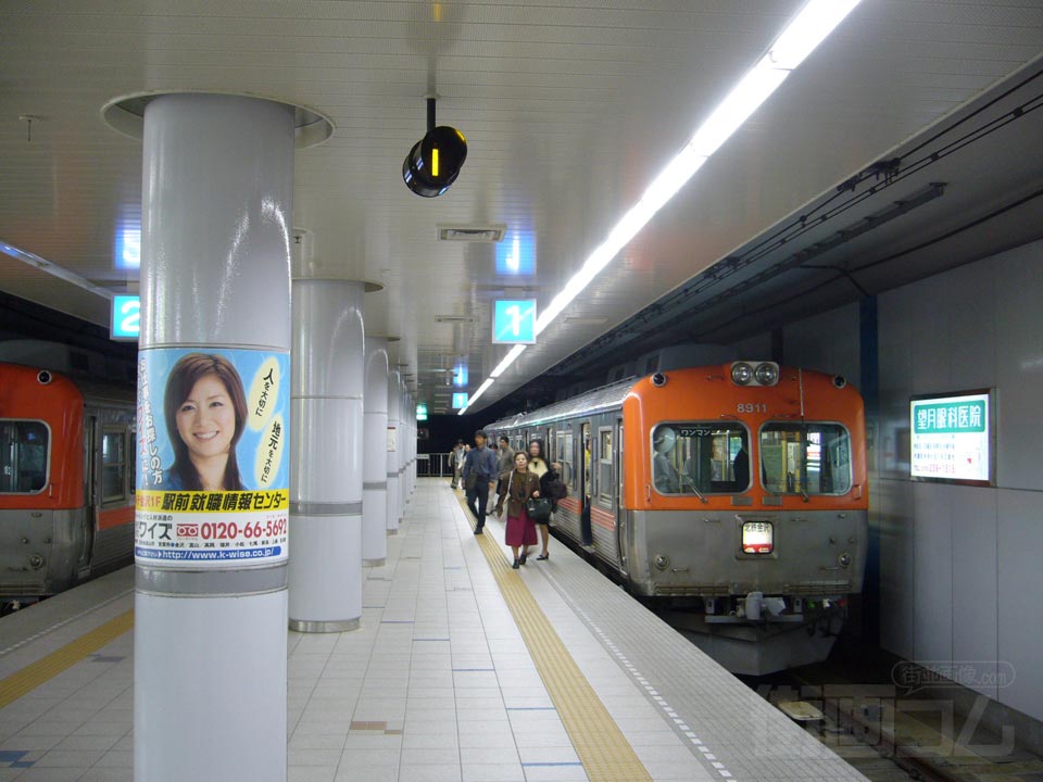 北鉄金沢駅ホーム