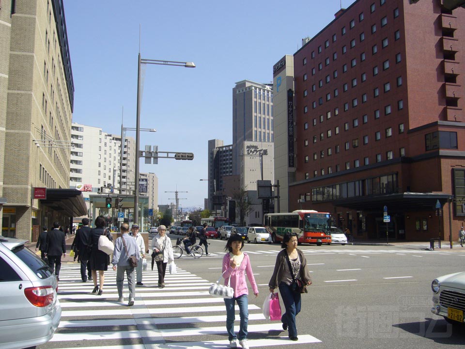 金沢駅前中央交差点