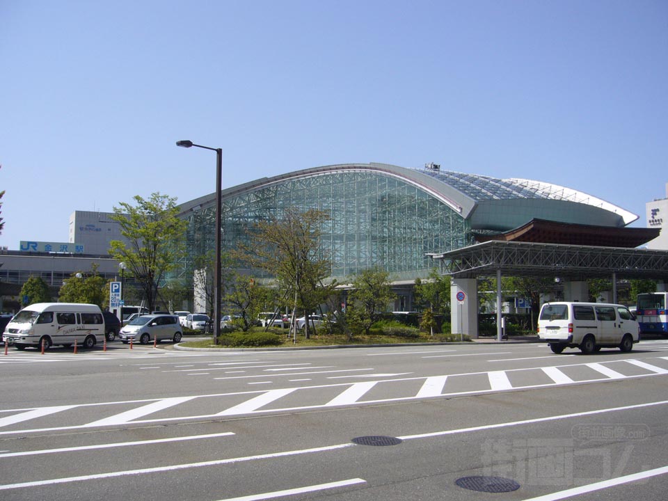 JR金沢駅東口