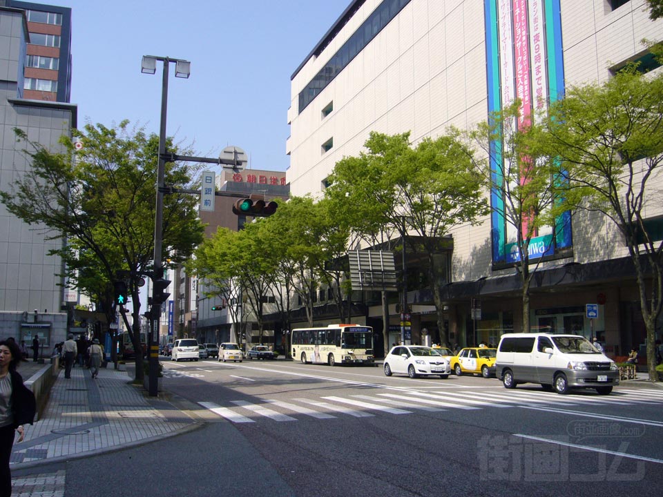百万石通り(国道157号線)