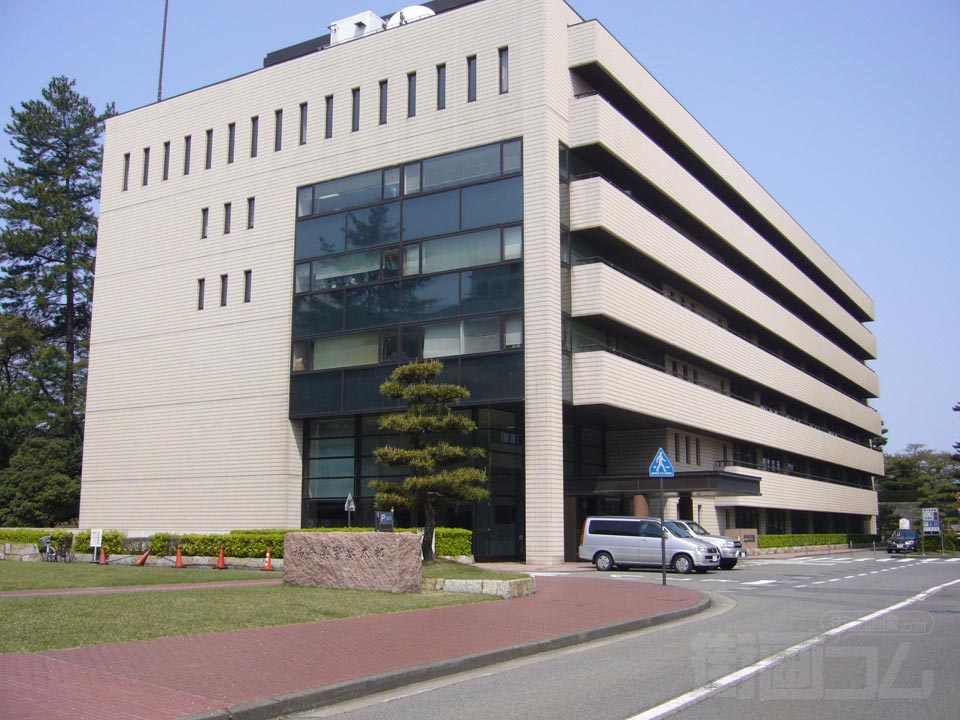 福井県警察本部