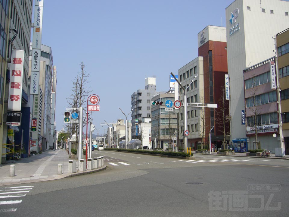 片町入口交差点