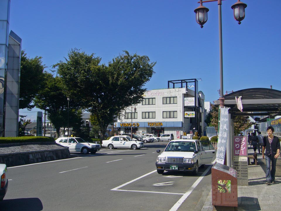 JR塩山駅南口前