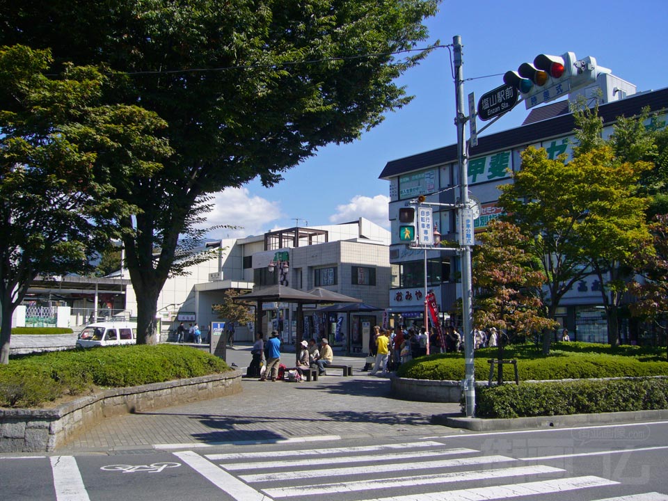 塩山駅前交差点