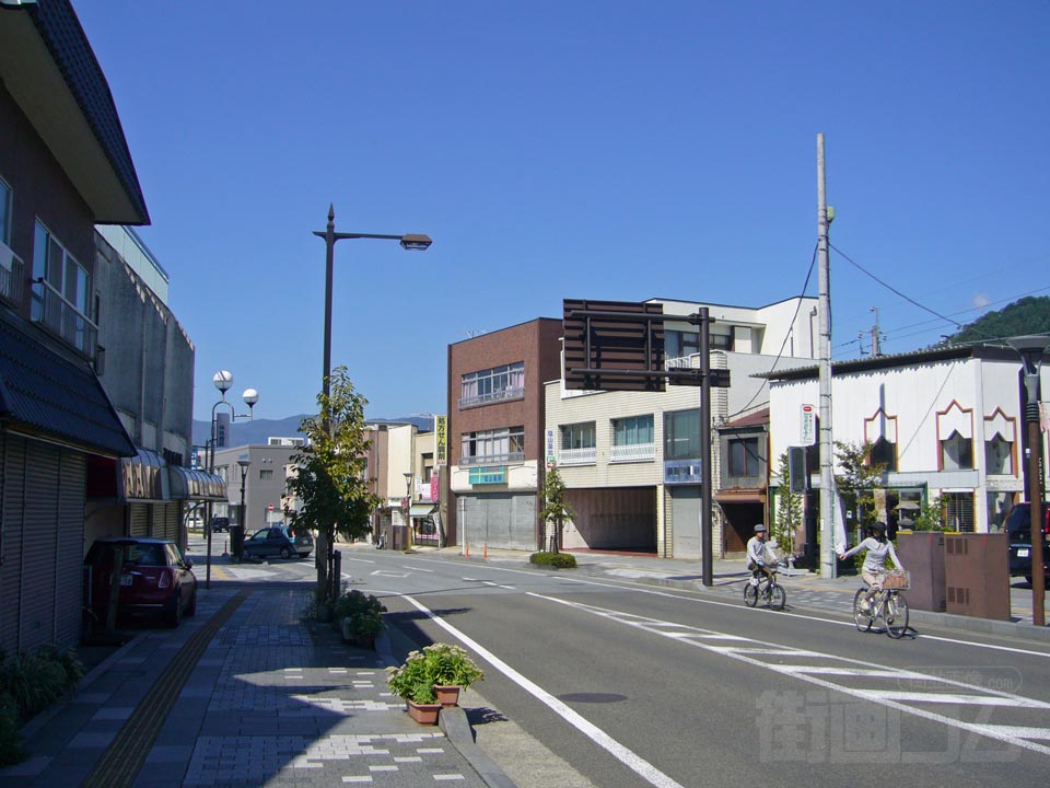 塩山駅前商店街