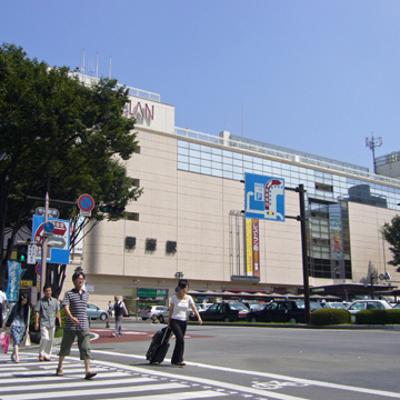 山梨県甲府市甲府駅前南口写真画像