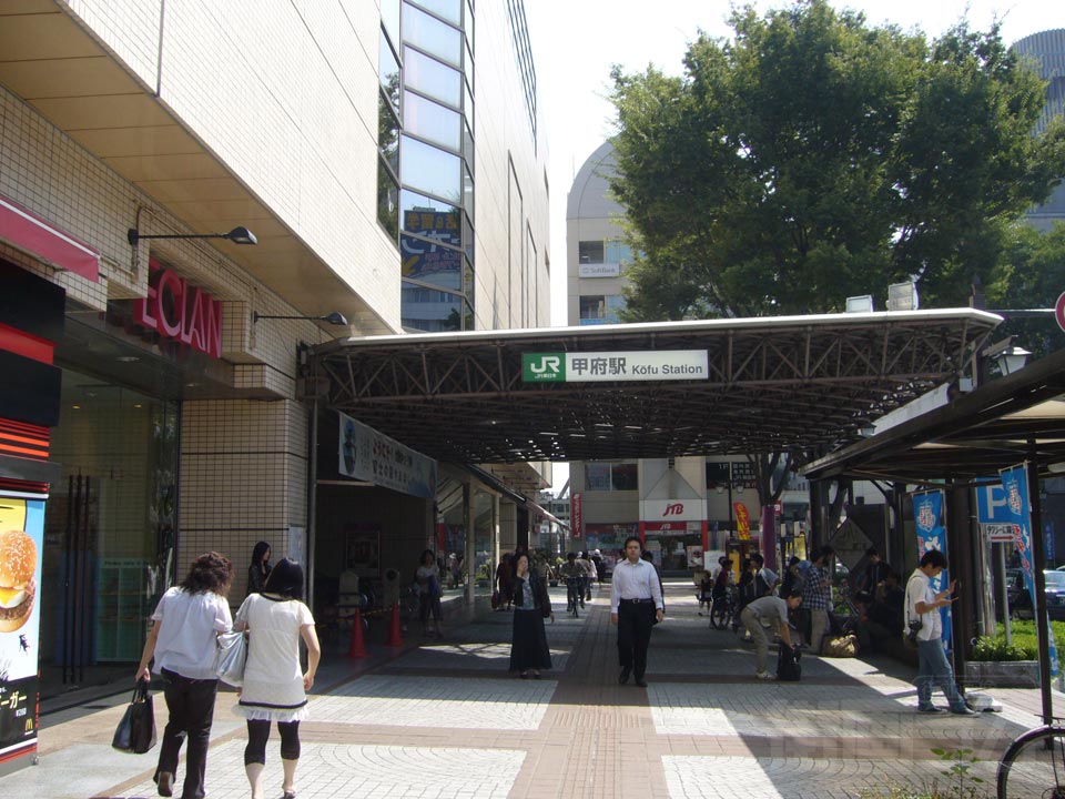 JR甲府駅南口