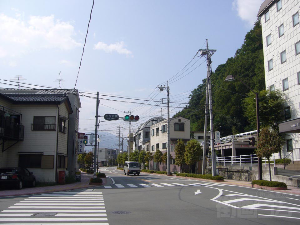 市役所東交差点写真画像