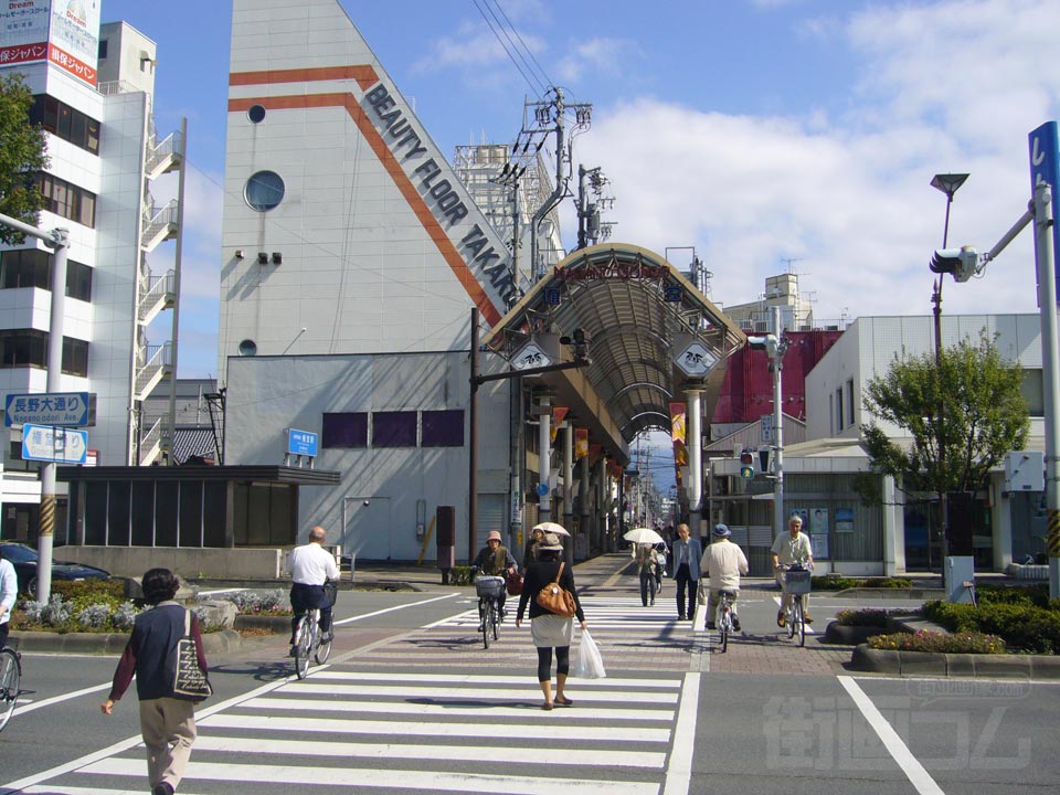 権堂駅交差点写真画像