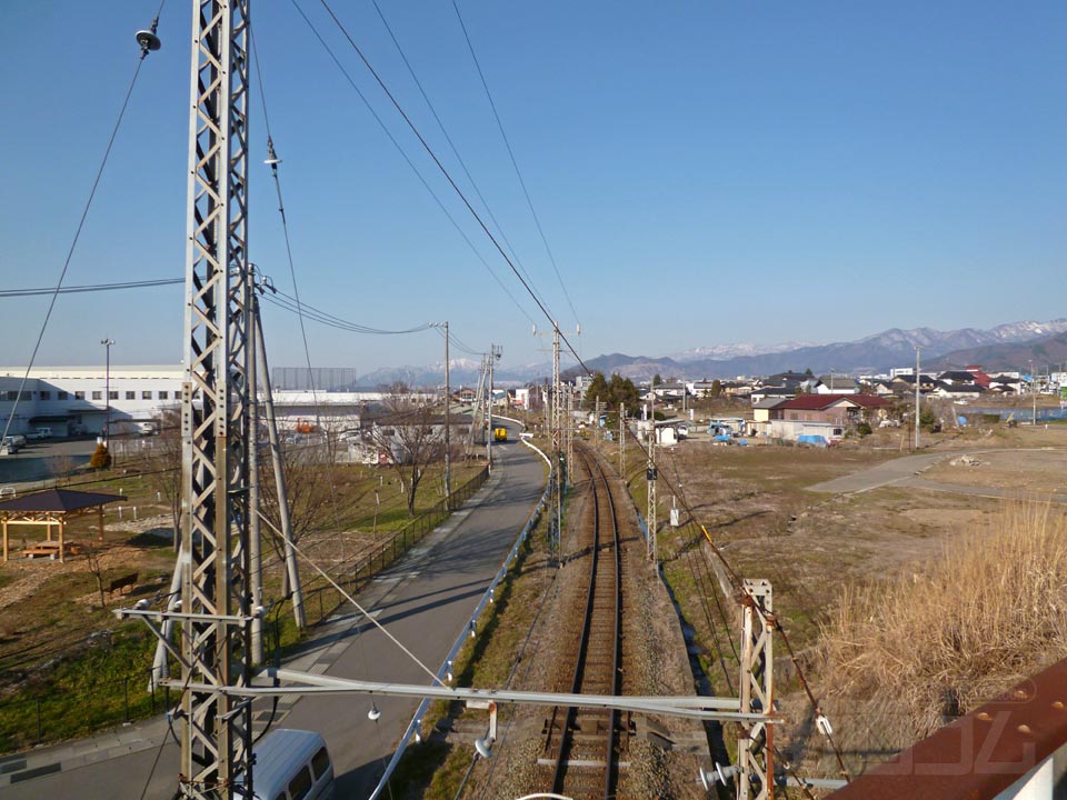 国道４０３号線から井上駅方面写真画像