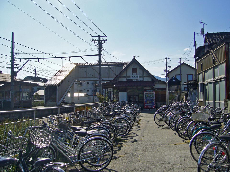 長野電鉄桐原駅写真画像