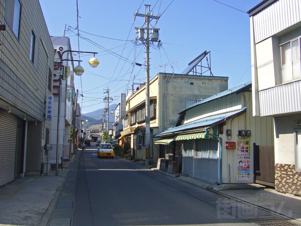 吉田横町通り(県道60号線)写真画像