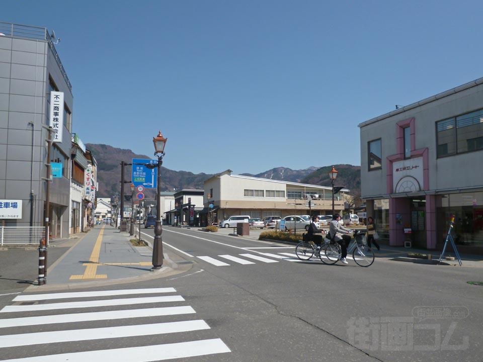 谷街道(国道403号線)写真画像