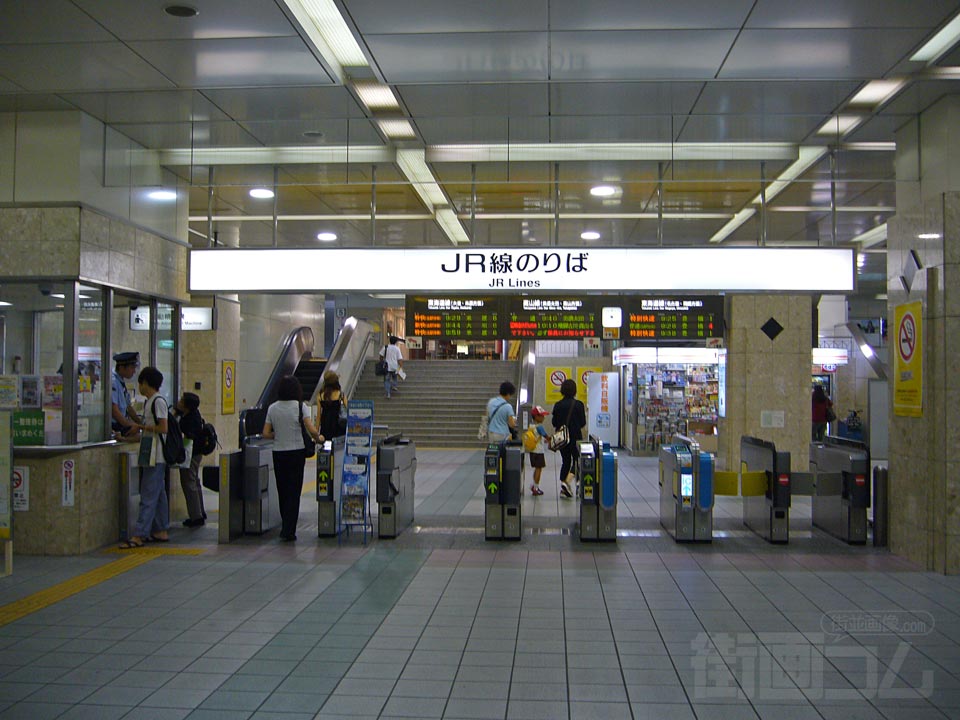 JR岐阜駅改札口写真画像