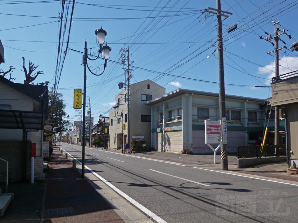 各務原駅前通り