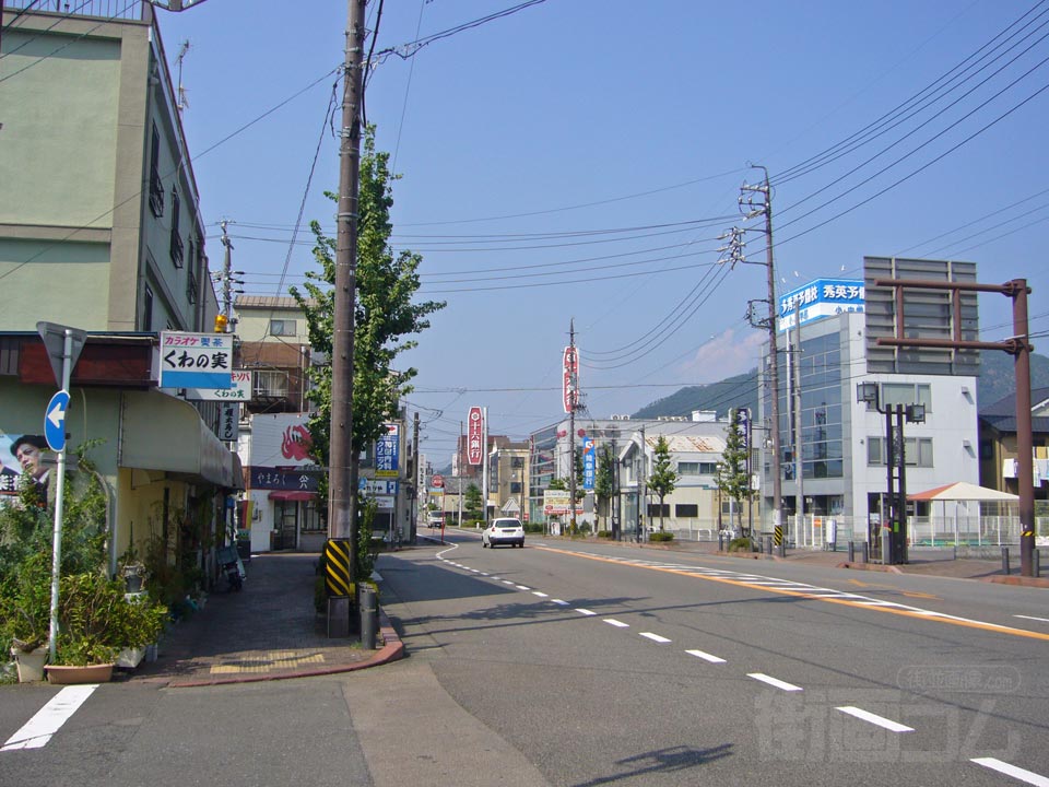 高富街道(県道７９号線)写真画像