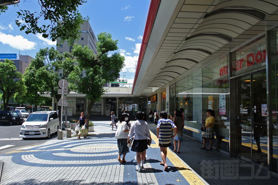 養老鉄道・JR・樽見鉄道大垣駅前