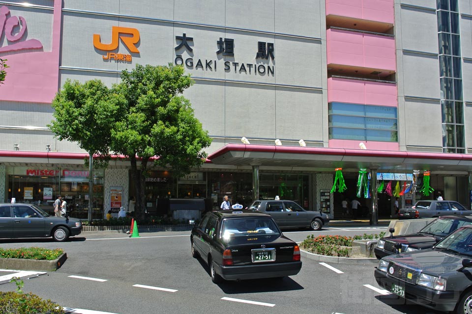JR・樽見鉄道大垣駅南口