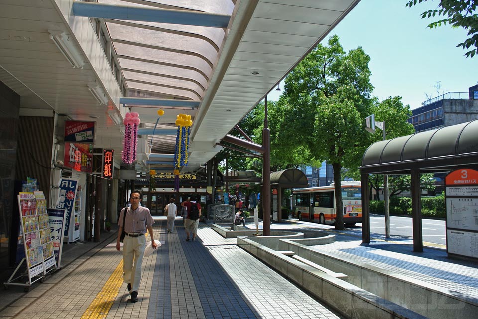 JR・樽見鉄道・養老鉄道大垣駅前