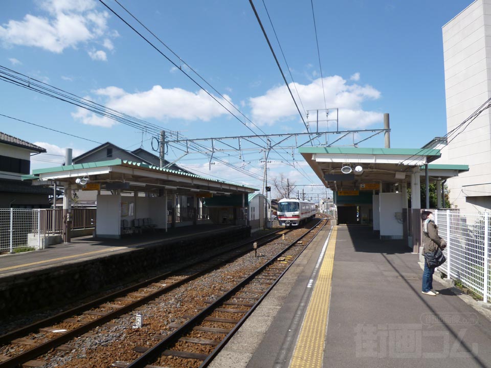 名電苧ヶ瀬駅ホーム写真画像