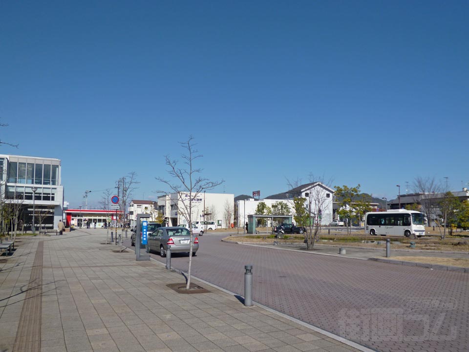 JR鵜沼駅・名鉄新鵜沼駅北口前