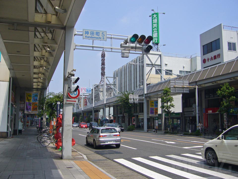 長良橋通り(国道256号線)