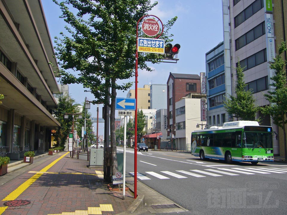 長良橋通り(国道256号線)