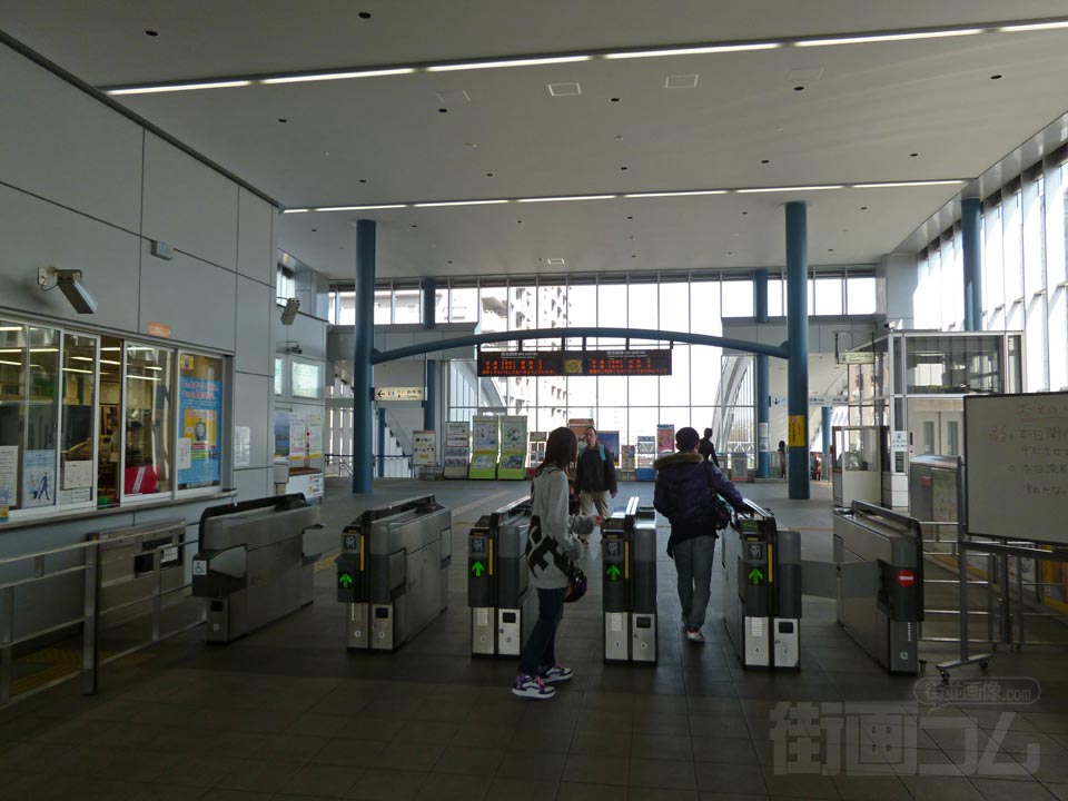 JR藤枝駅改札口