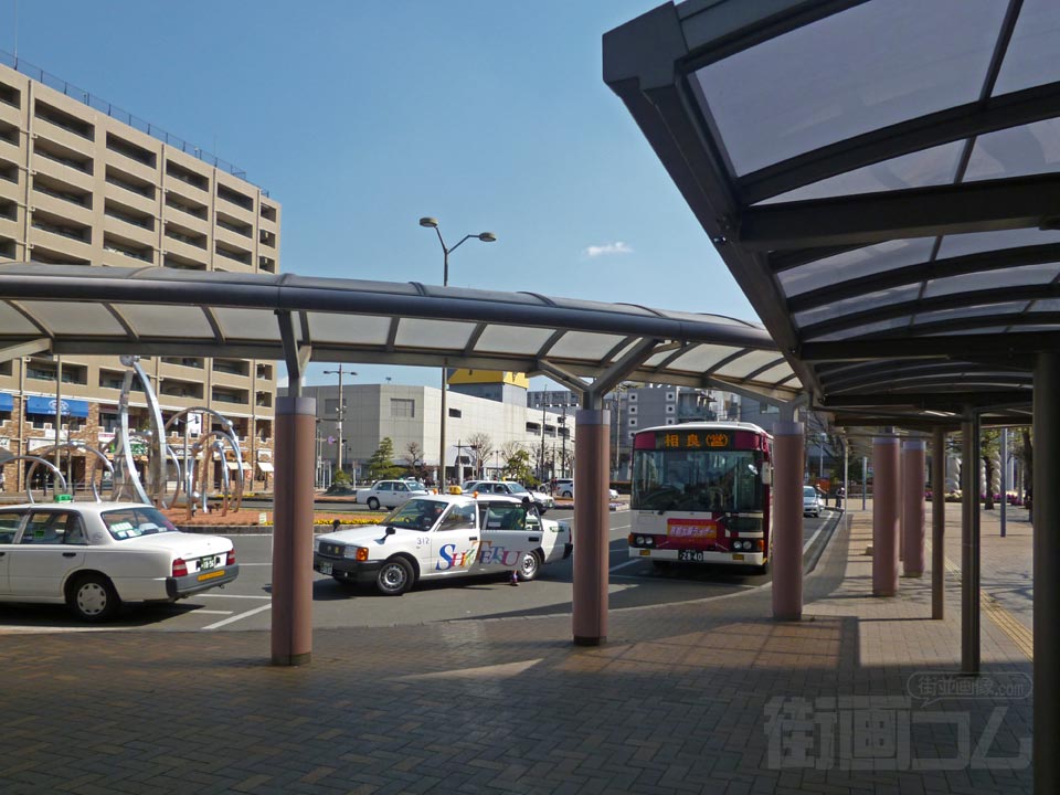 JR藤枝駅南口前