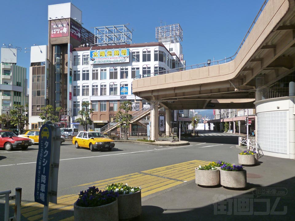 JR富士駅北口前