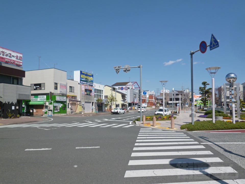 JR袋井駅前
