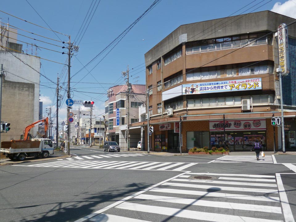磐田駅前交差点