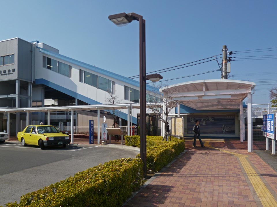 JR西焼津駅南口前