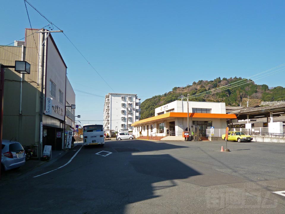 JR興津駅前写真画像