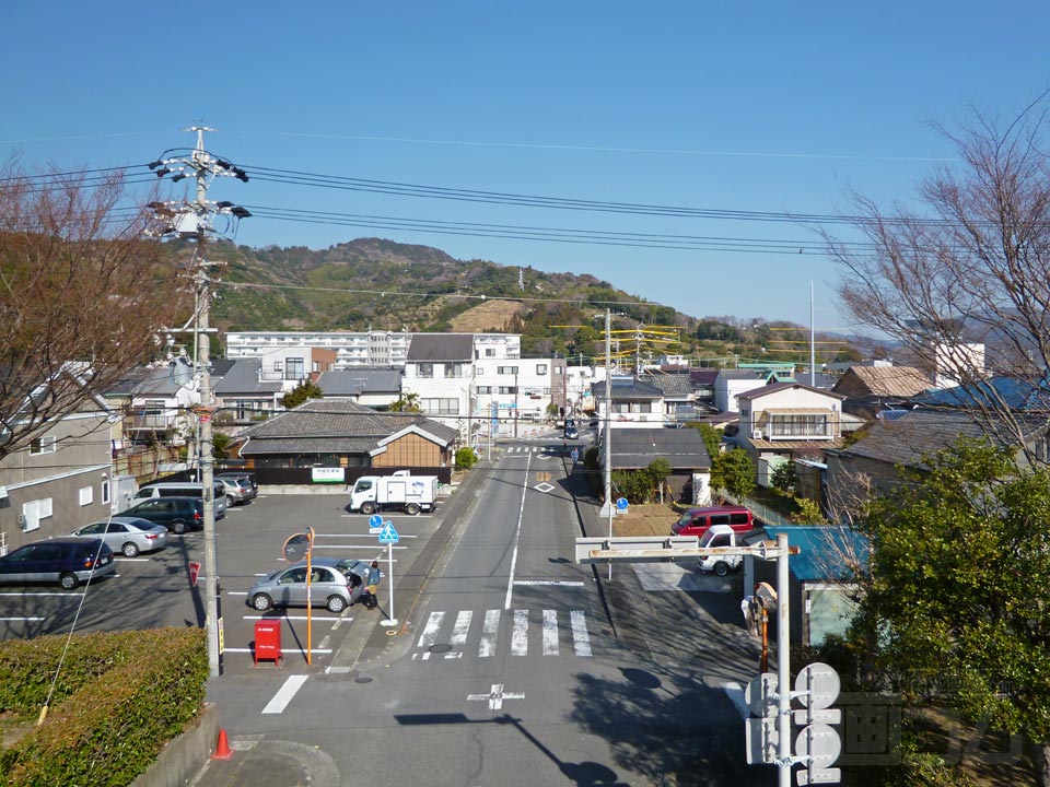 興津駅前通り写真画像
