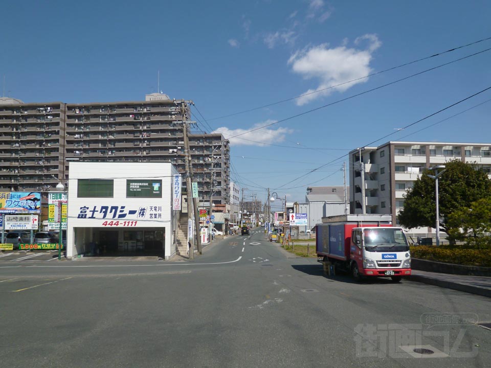 JR天竜川駅前