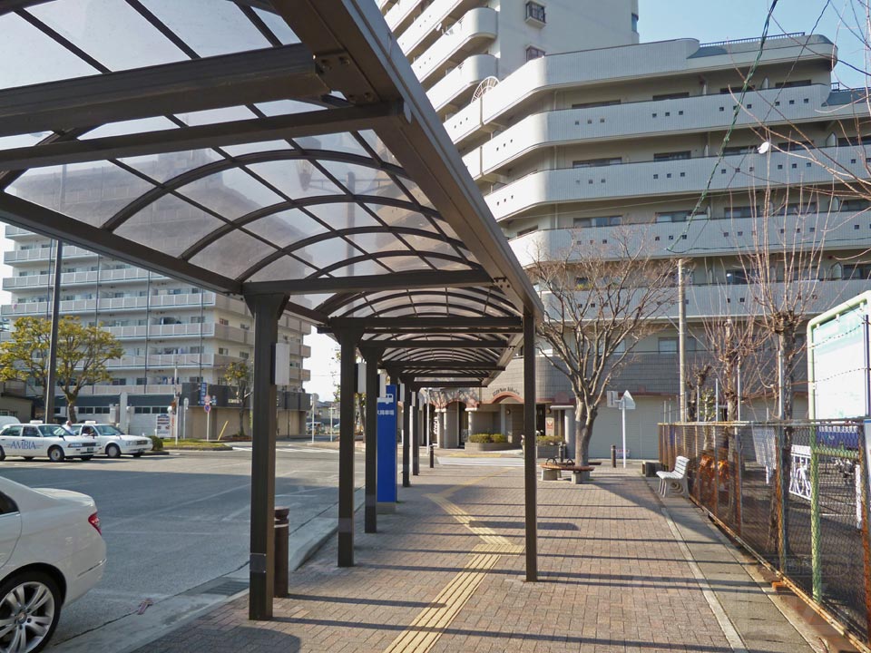 JR焼津駅北口前