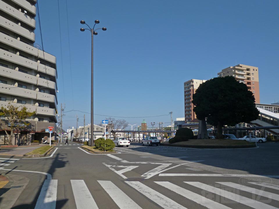 JR焼津駅北口前