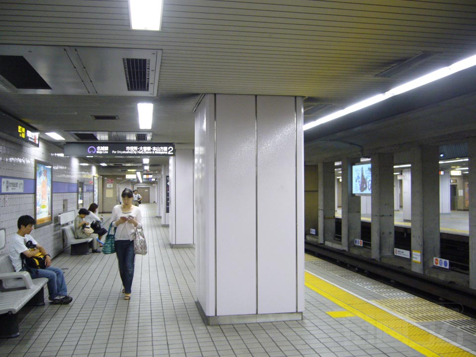 名古屋市営地下鉄久屋大通駅写真画像