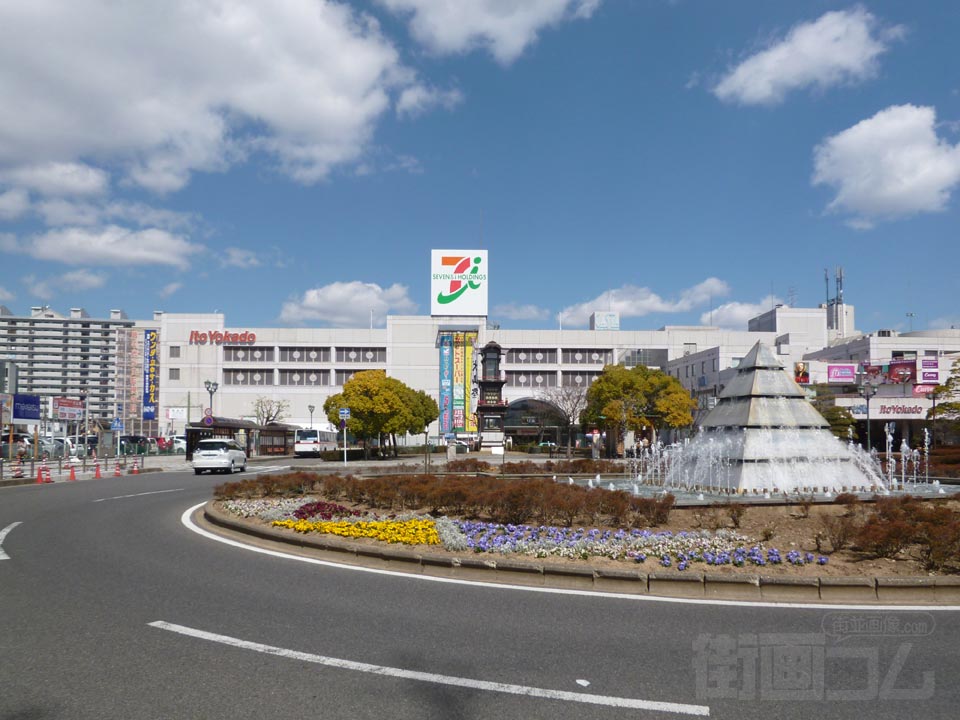 名鉄犬山駅東口前写真画像