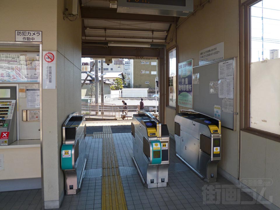 名鉄犬山口駅改札口<写真画像