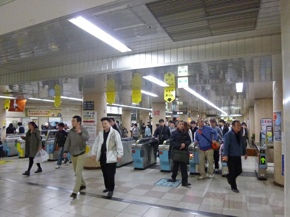 名古屋市営地下鉄金山駅改札口