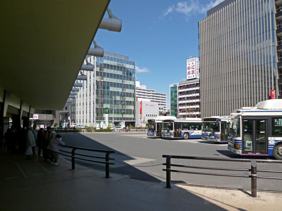 金山バスターミナル