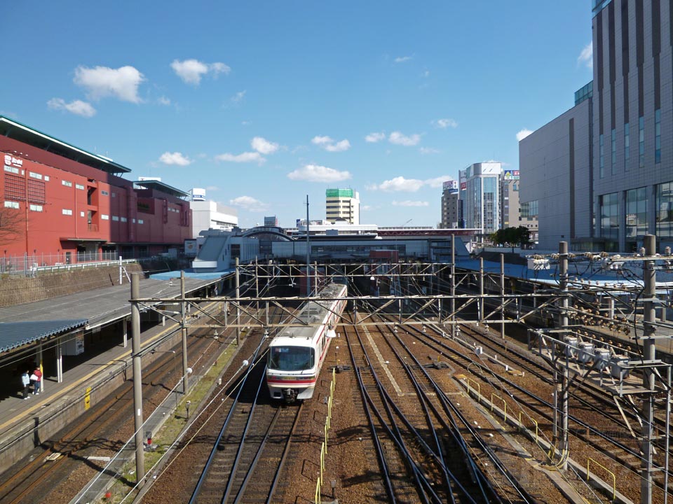 金山総合駅