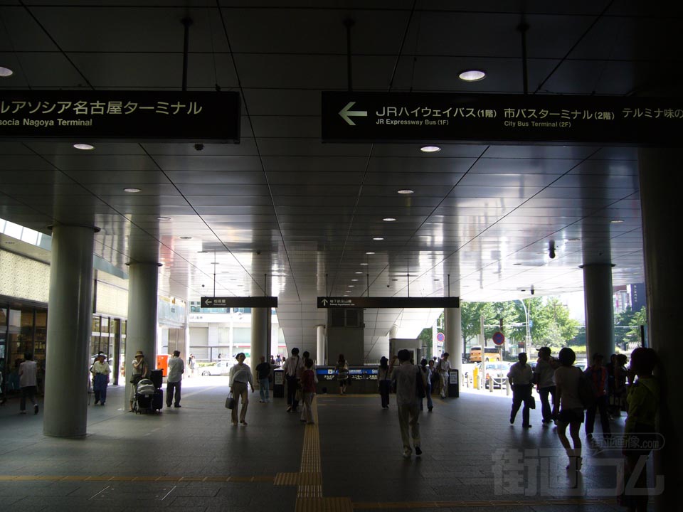 JR名古屋駅桜通口