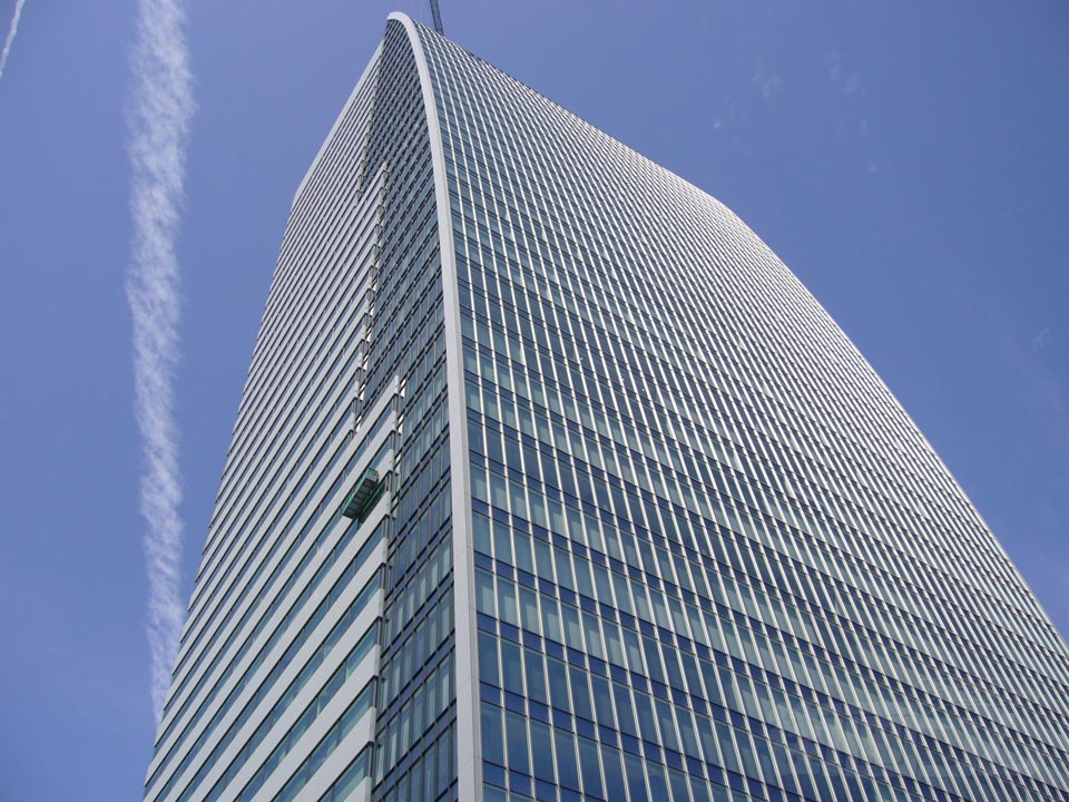 名古屋ルーセントタワー